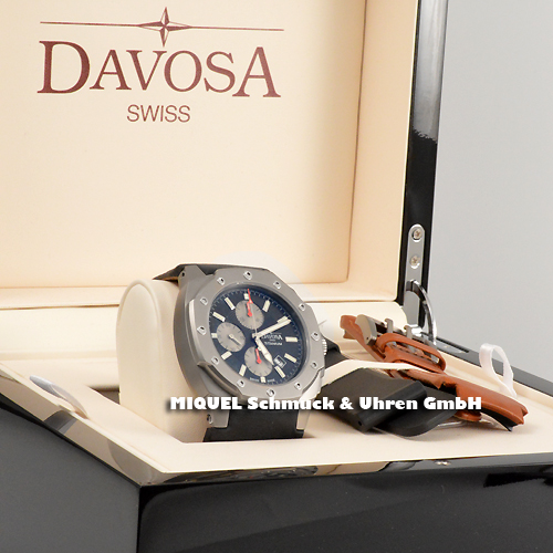 Davosa Titanium Chronograph