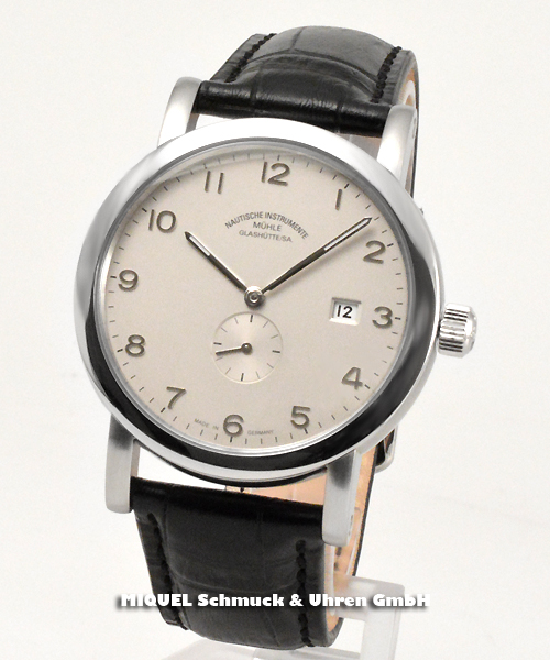 Muehle Glashuette Antaria small seconds - Caution: 36,9% saved! *