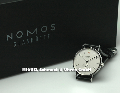 Nomos Tangente Doctors Without Borders