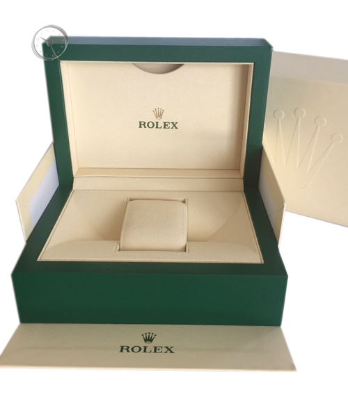 Rolex Medium watch box 39139 with covering 