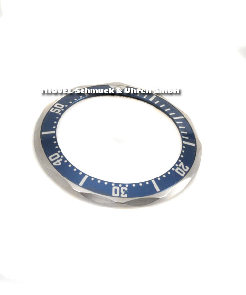 Bezel Omega Seamaster Professional Diver Chronometer blue