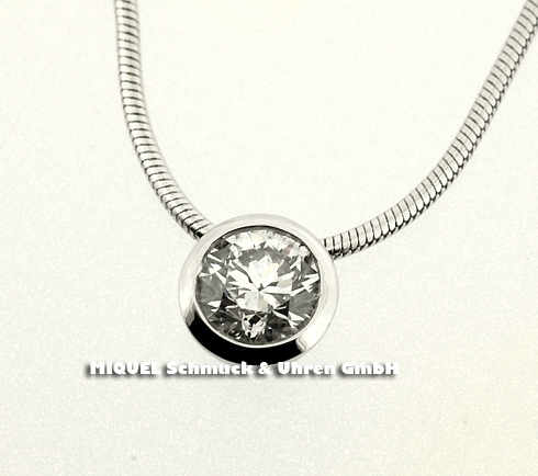 Solitaer Brillant pendant in 18 ct whitegold with snake chain