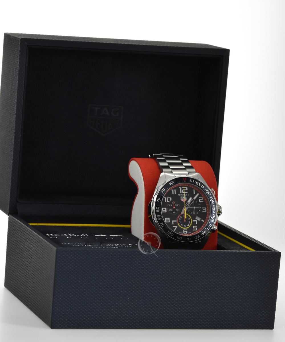TAG Heuer Formula 1 Quarz 43mm Chronograph Red Bull Special Edition  -20% saved !*