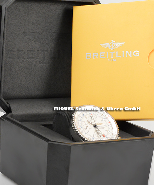 Breitling Navitimer World automatic Chronometer