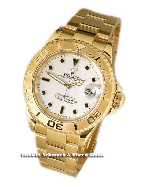 Rolex Yachtmaster completely in gold Ref. 16628