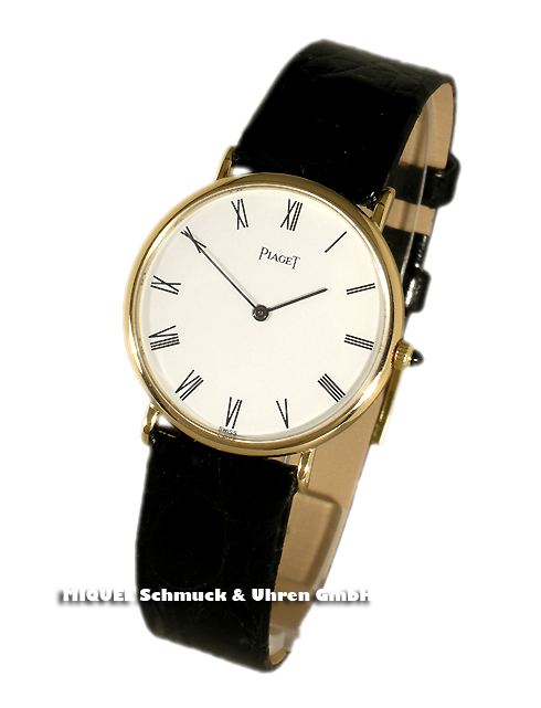 Piaget winding by hand yellow gold