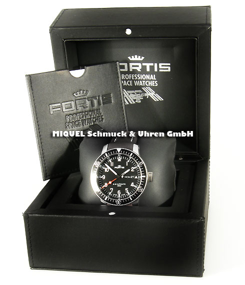Fortis B-42 Official Cosmonaut Day-Date - Caution: 20,9% saved !