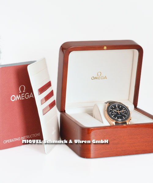 Omega Speedmaster Moonwatch Co-Axial Chronograph - 750s gold